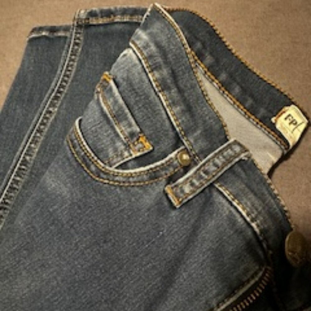 FREE PEOPLE JEANS
